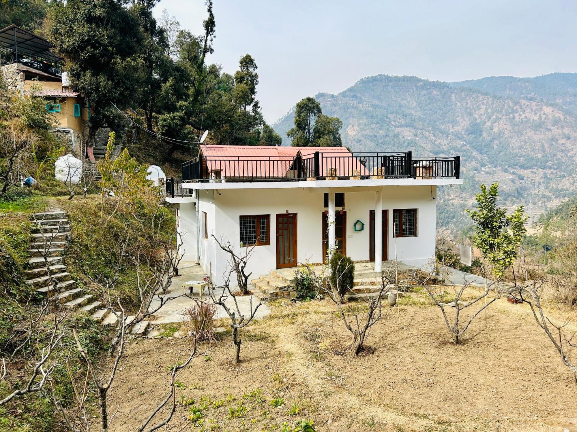 Love'S Farm, Cottage In Ramgarh エクステリア 写真