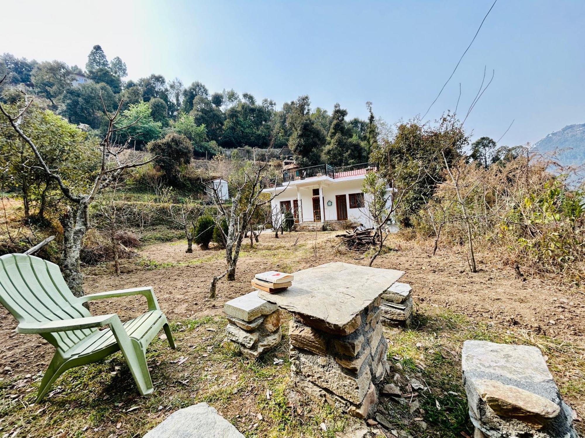 Love'S Farm, Cottage In Ramgarh エクステリア 写真